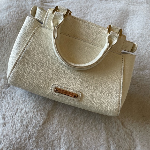 White little purse - Picture 4 of 8